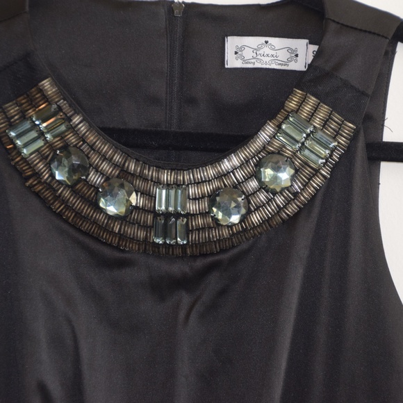 Trixxi Black Jeweled Collar Sheath Cocktail Dress - Picture 2 of 8